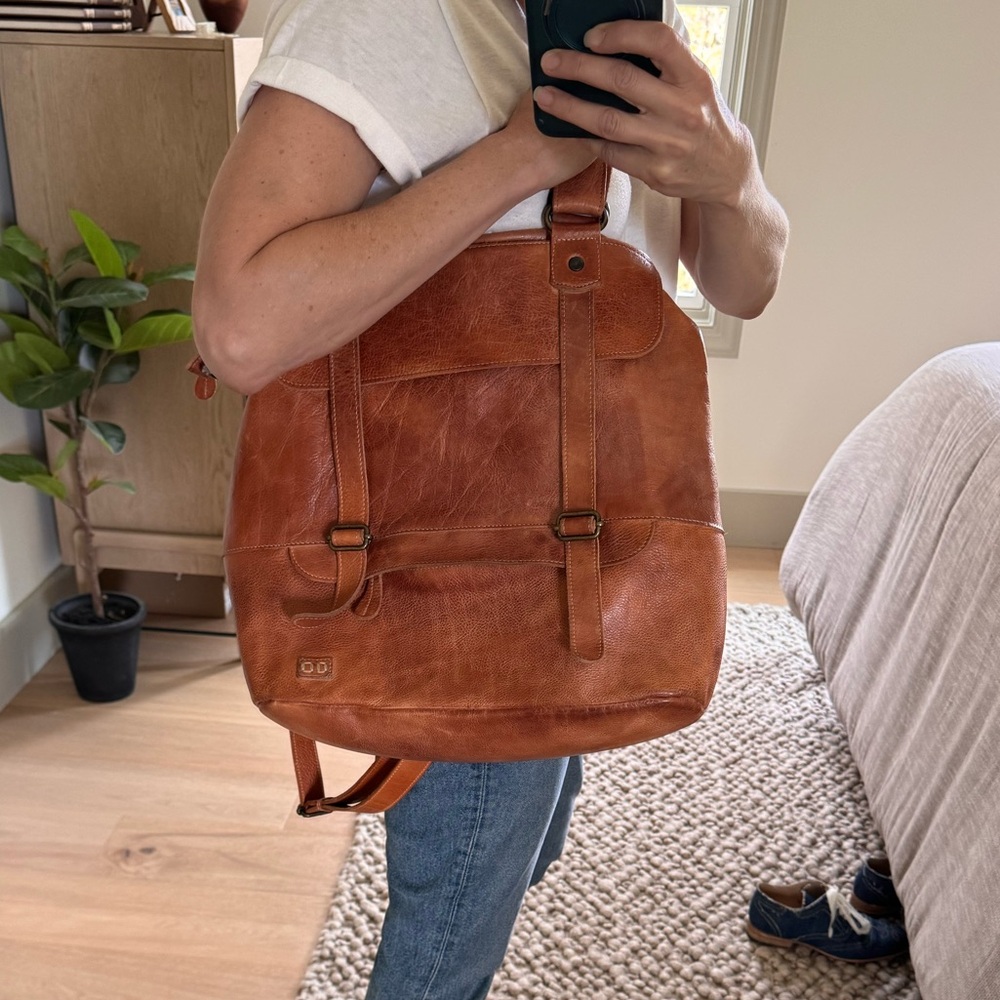 BedStu leather tote with removable shoulder strap.